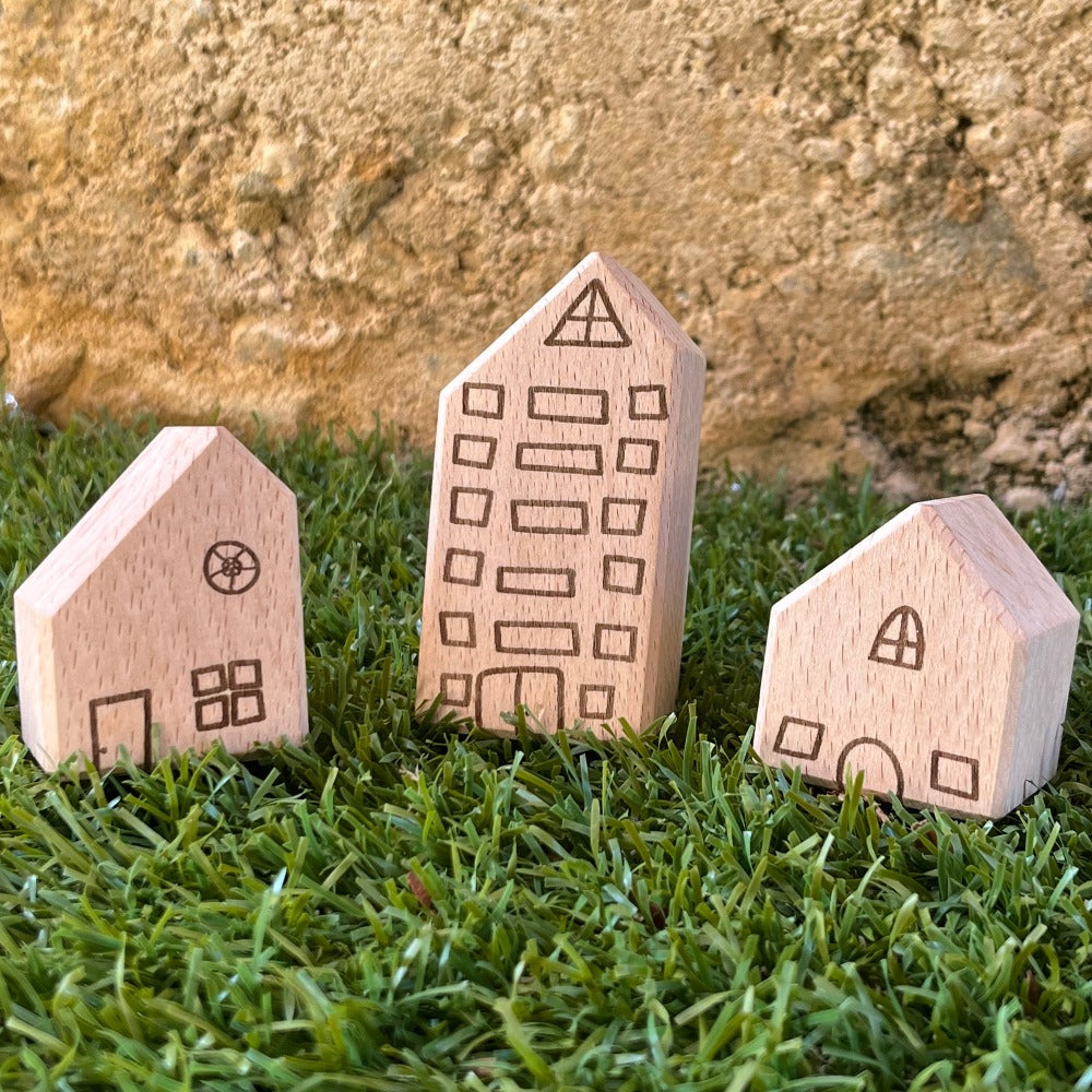 3 Tiny Houses